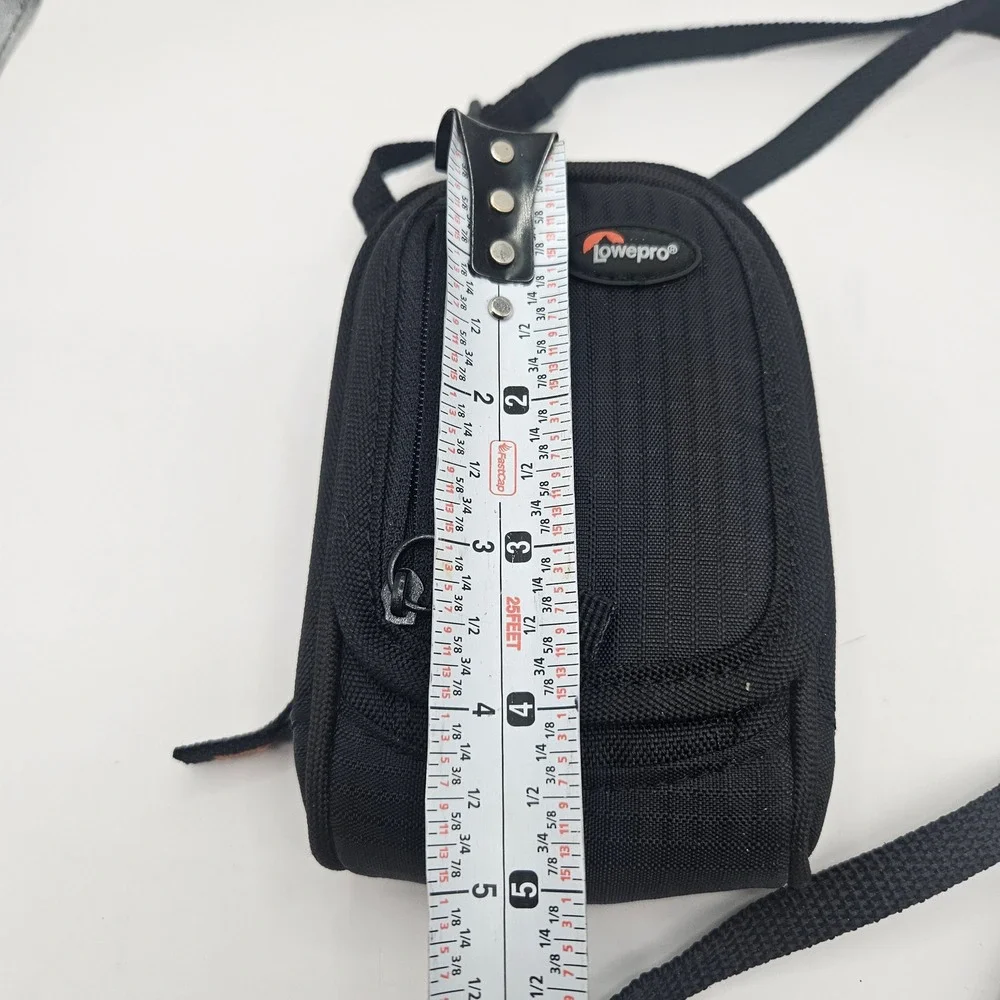 Lowepro Ridge 30 Compact Digital Camera Bag Case Black with Strap and Belt Loop